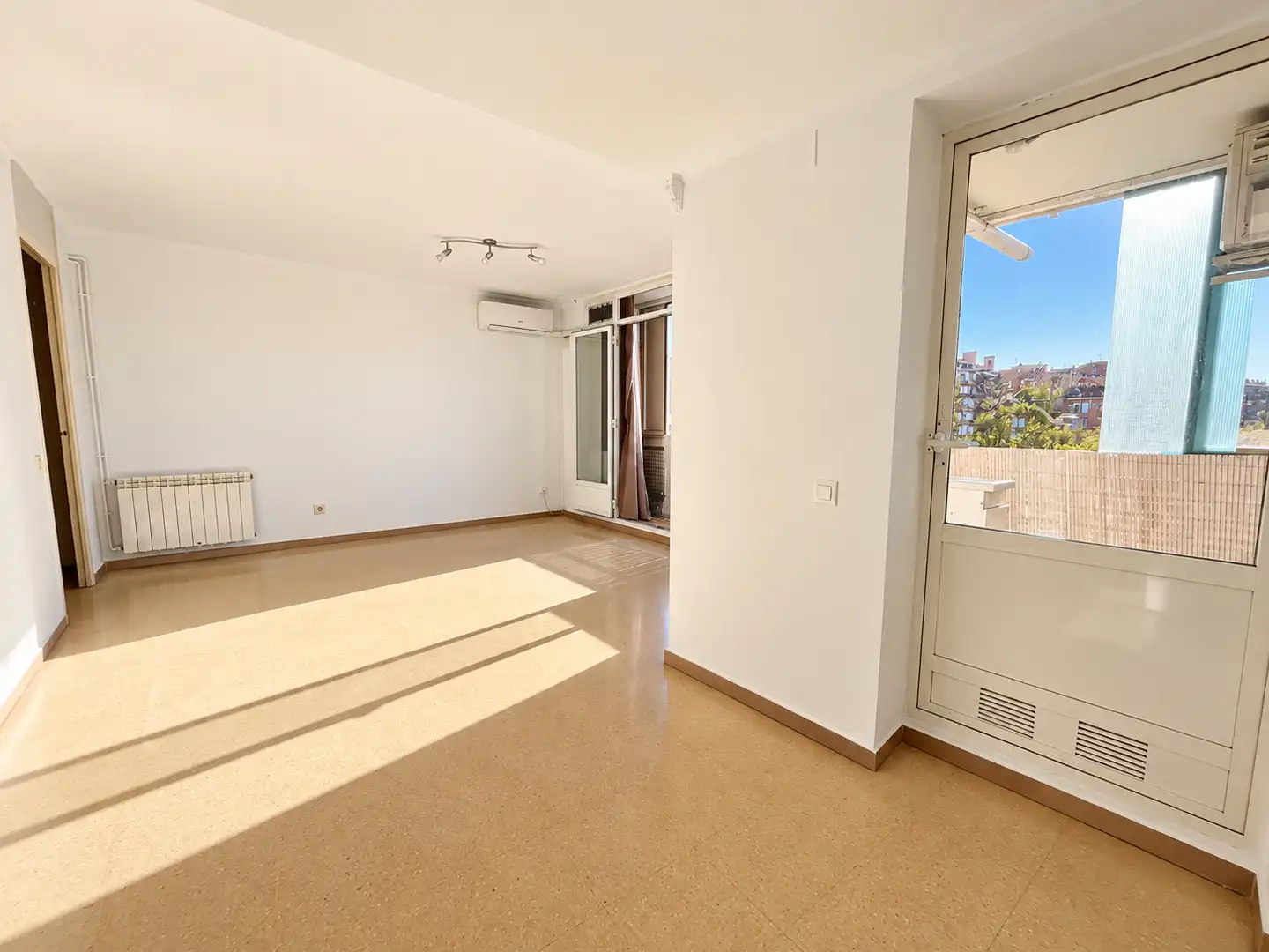 Piso con terraza en venta en Carrer de Vergara 10, imagen 6