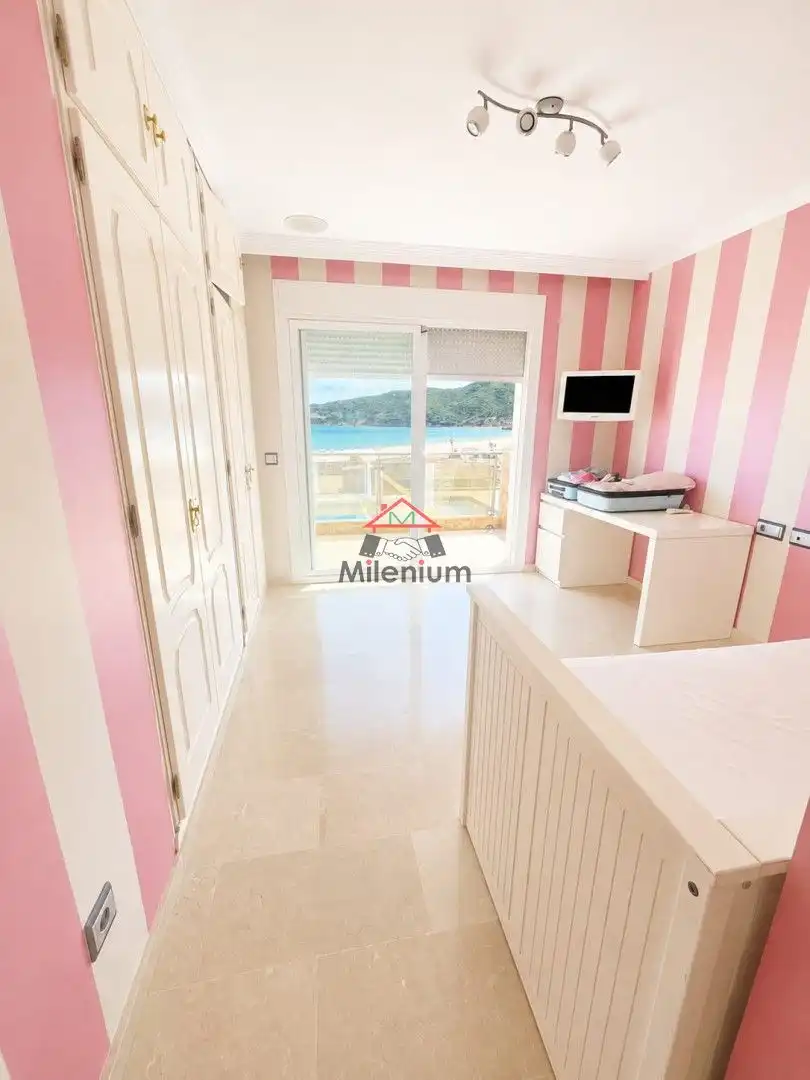 Casa o chalet en venta en Algeciras con Aire acondicionado, Jardín privado y Terraza