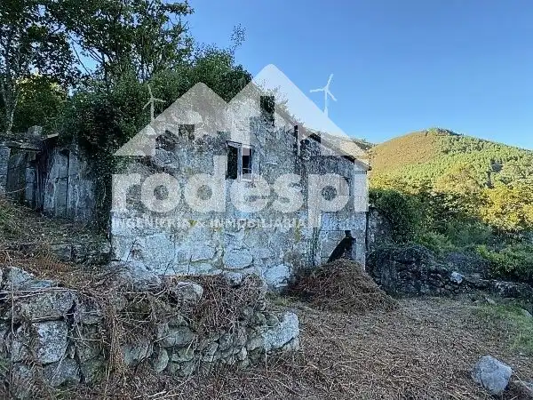 Casa en venta en A Cañiza
