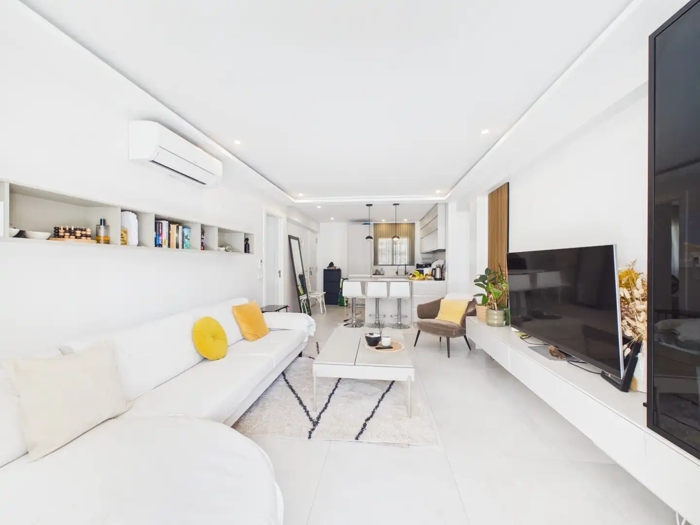 Sala de estar de Piso de alquiler en Calvià con Aire acondicionado, Amueblado y Se aceptan mascotas