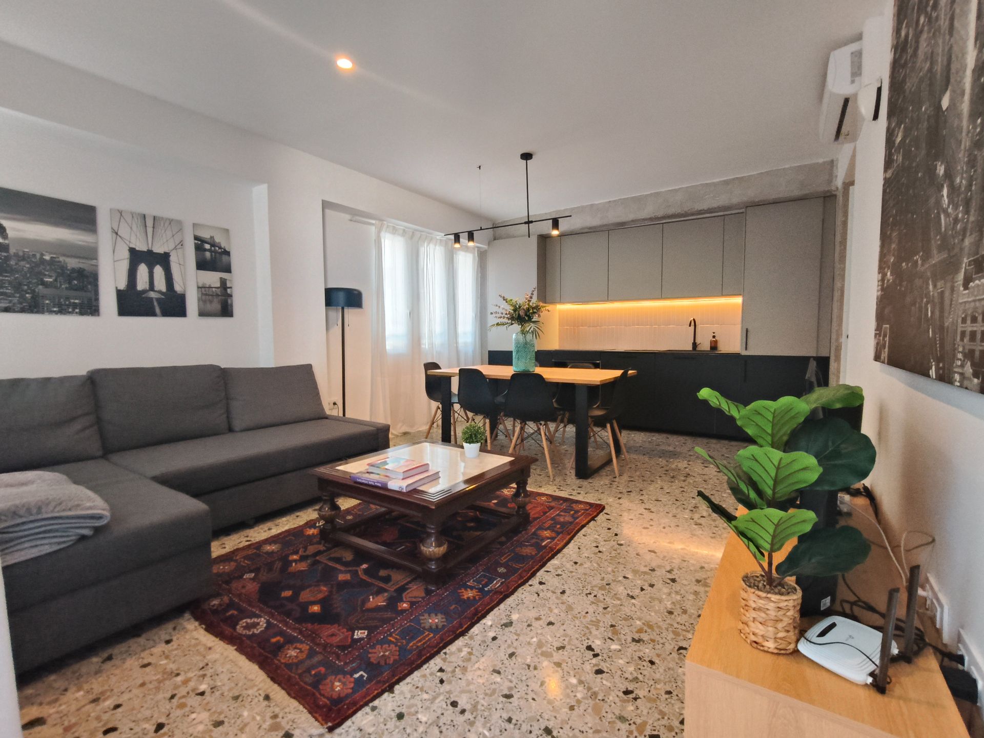 Living room of Flat to rent in Gandia  with Air Conditioner, Terrace and Furnished