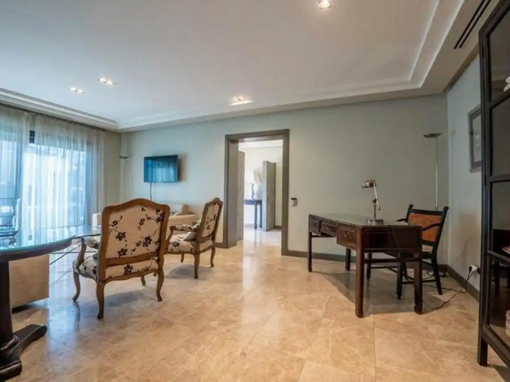 Sala de estar de Casa o chalet de alquiler en Estepona con Aire acondicionado, Jardín privado y Terraza