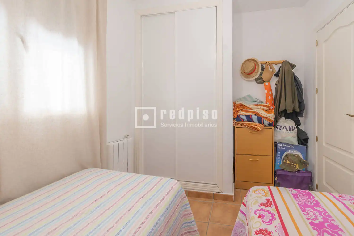Dormitori de Casa o xalet en venda en Aldea del Fresno amb Aire condicionat, Calefacció i Terrassa