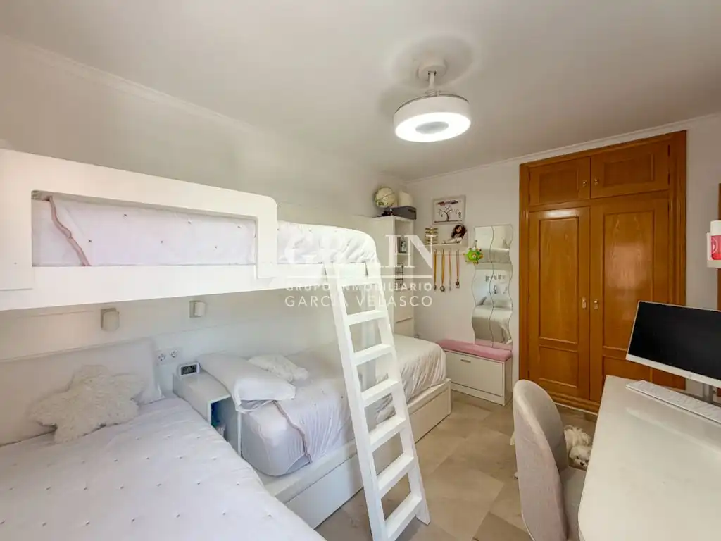 Habitación de Casa o chalet en venta en Albacete con Aire acondicionado, Calefacción y Jardín privado
