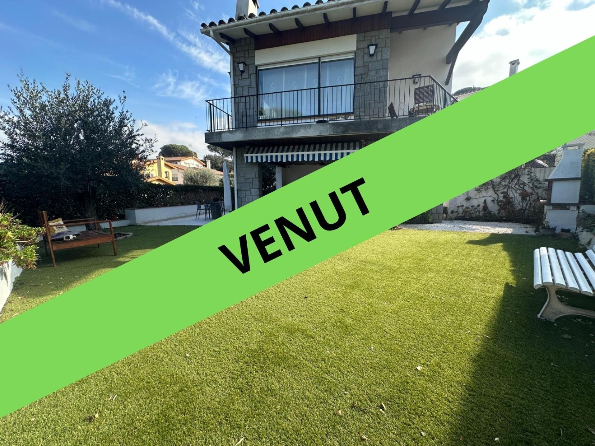 Single-family semi-detached for sale in La Roca del Vallès  with Heating, Private garden and Terrace