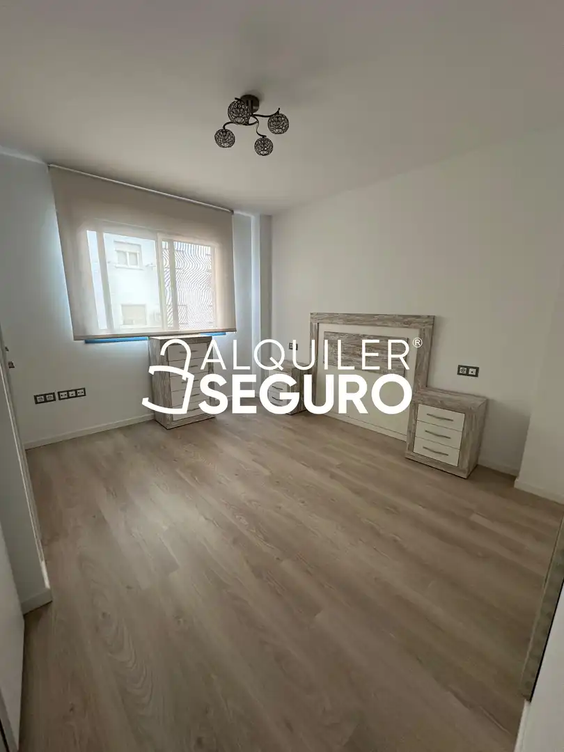 Schlafzimmer von Wohnung zur Miete in Cruz de Humilladero