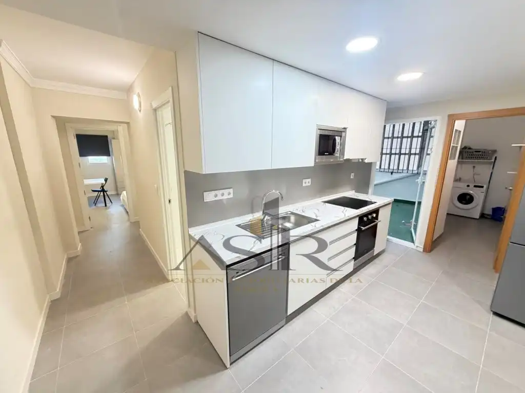 Wohnung zum Verkauf in Casc Urbà, imagen 4