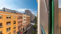 Vista exterior de Pis en venda en  Madrid Capital amb Aire condicionat, Calefacció i Moblat