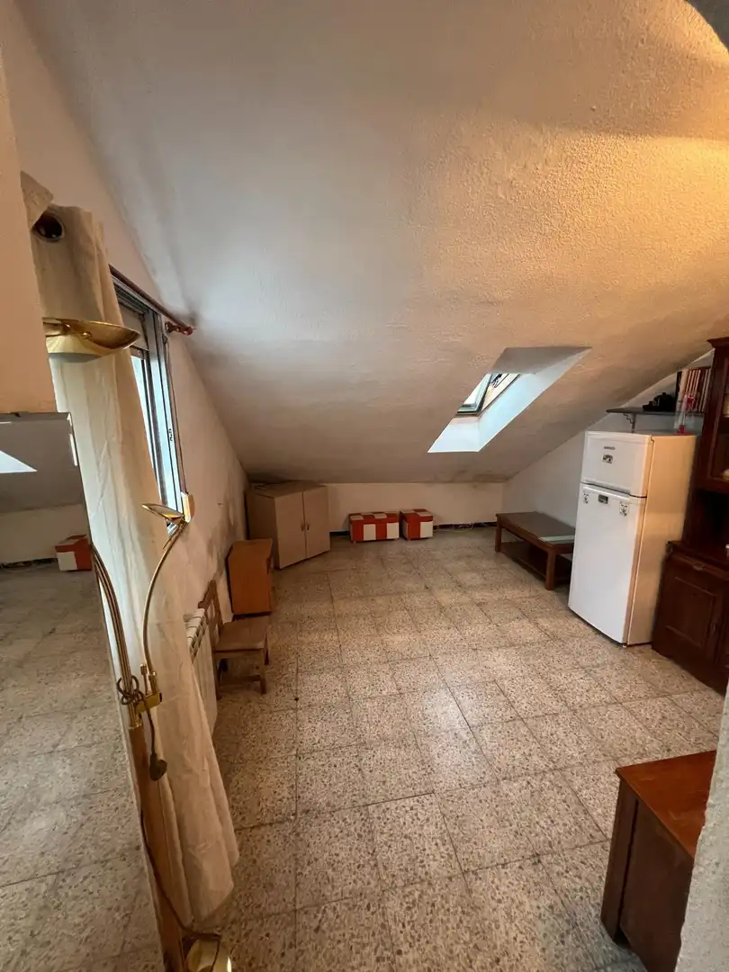 Wohnung zum Verkauf in Ávila mit Heizung