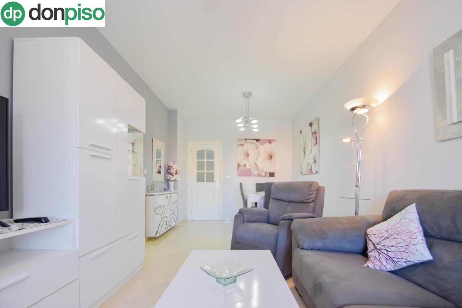 Living room of Flat for sale in Salobreña  with Private garden, Parquet flooring and Terrace