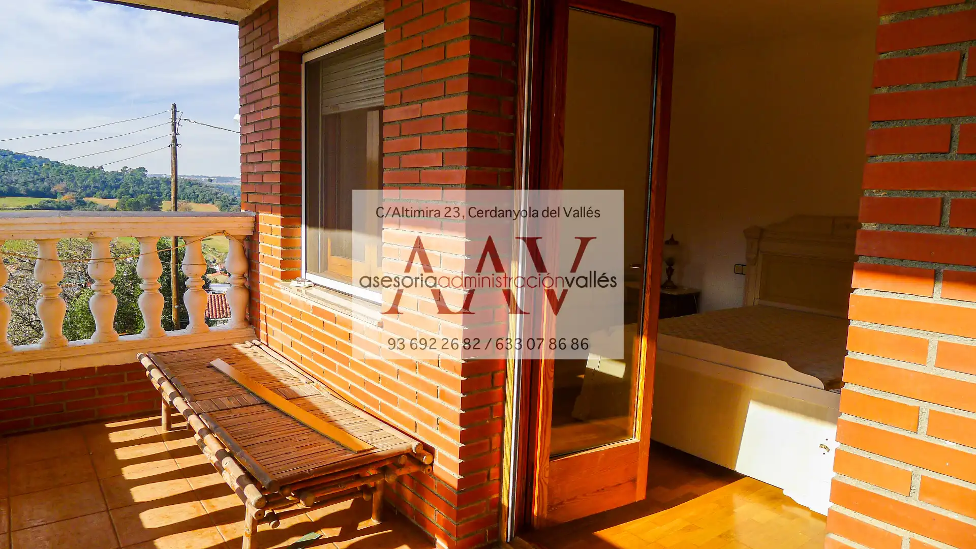 Dormitori de Casa o xalet en venda en Cerdanyola del Vallès amb Aire condicionat, Calefacció i Jardí privat