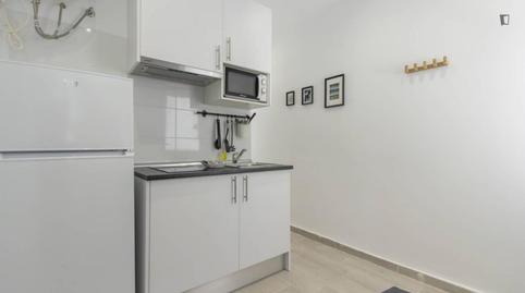 Foto 2 de Apartamento de alquiler en Zofio,  Madrid Capital