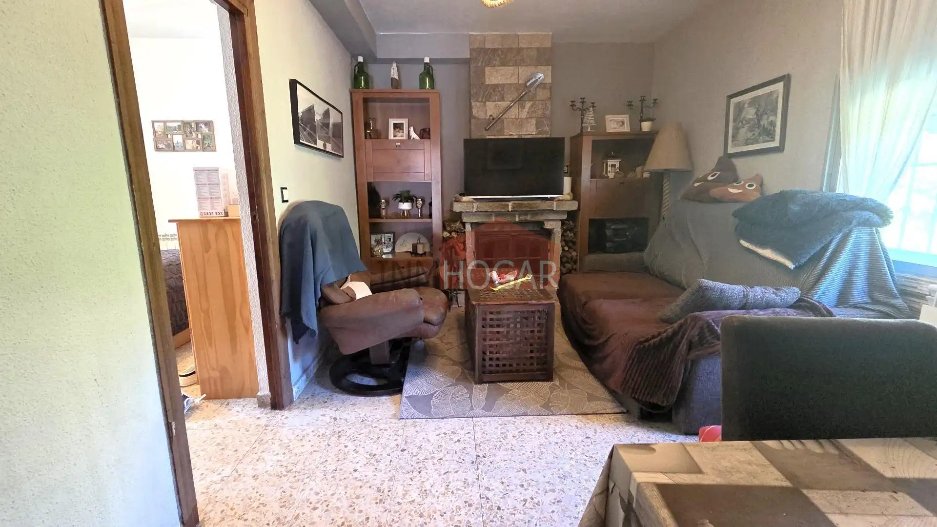 Living room of Houses for sale in Herradón de Pinares  with Heating, Private garden and Storage room