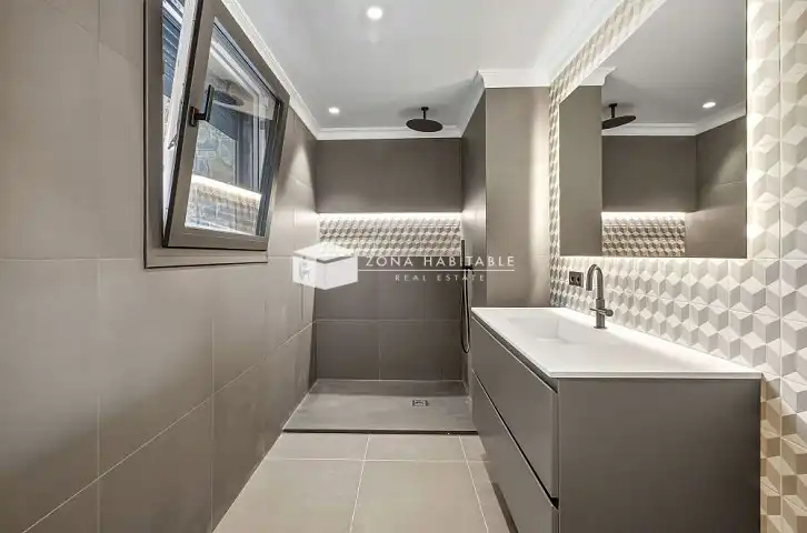 Casa aparellada amb jardí en venda a L'Aldosa - Anyós, imagen 12