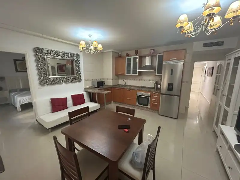 Cocina de Planta baja en venta en Fuengirola con Aire acondicionado, Trastero y Microondas