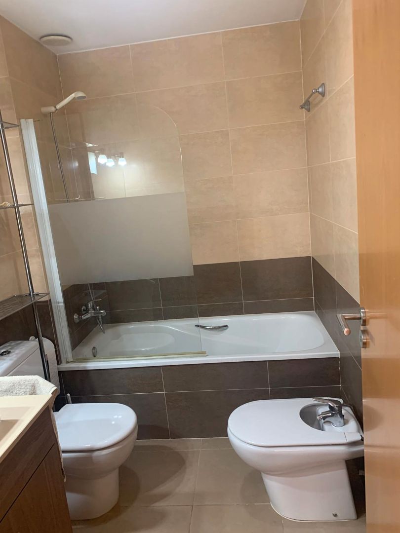Bany de Pis en venda en Burriana / Borriana amb Parquet, Moblat i Forn