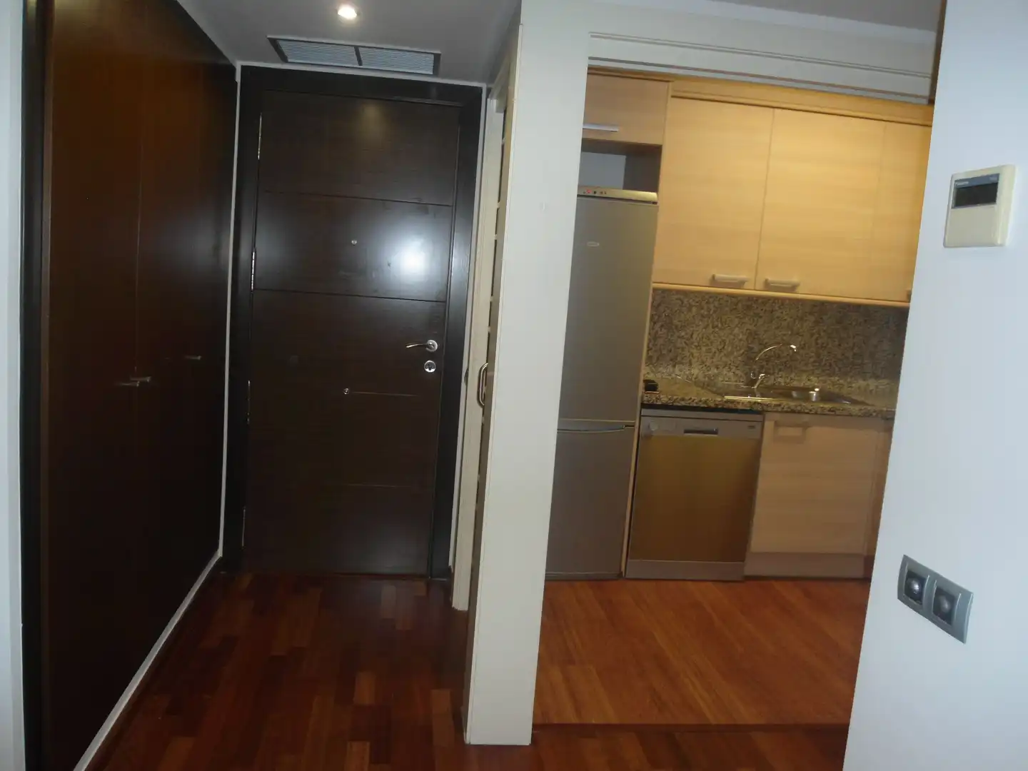 Cocina de Apartamento de alquiler en Lleida con Aire acondicionado, Calefacción y Parquet