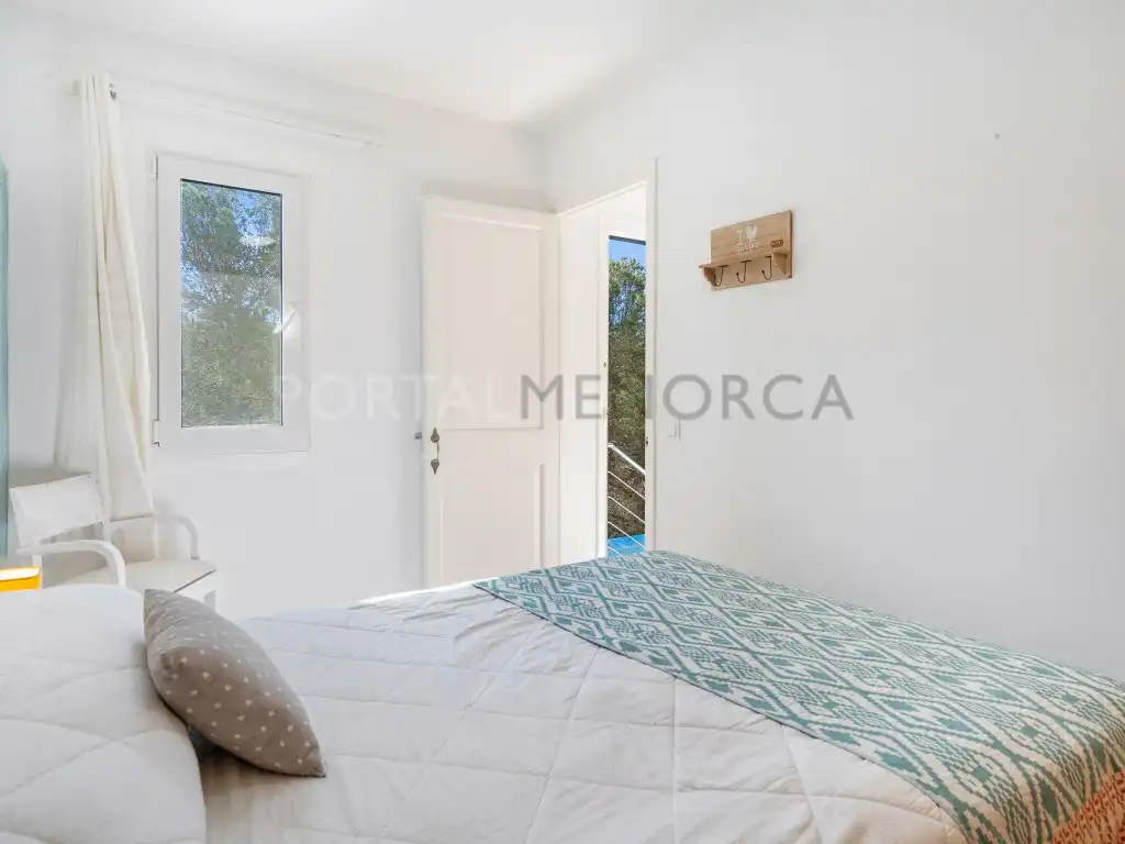 Schlafzimmer von Haus oder Chalet zum Verkauf in Ciutadella de Menorca mit Klimaanlage, Privatgarten und Terrasse