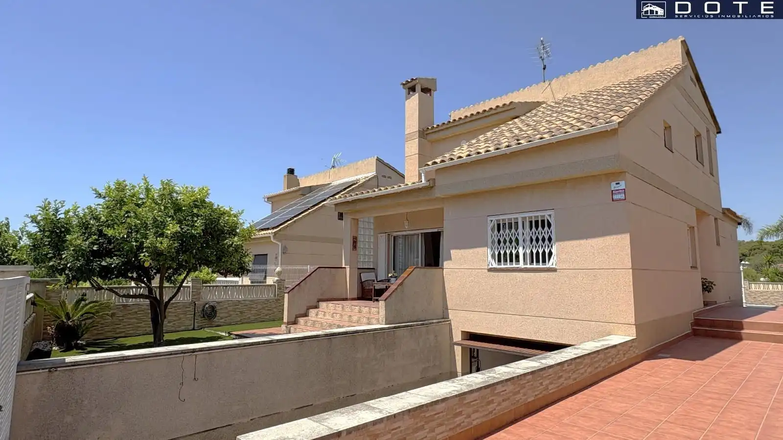 Vista exterior de Casa o xalet en venda en Creixell amb Aire condicionat, Calefacció i Terrassa