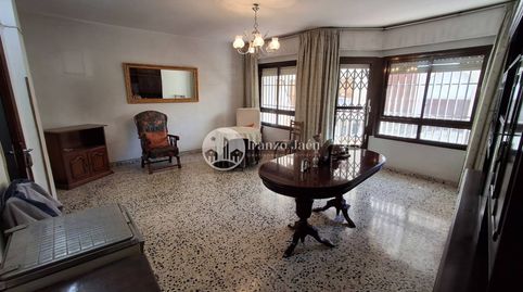 Foto 2 de Piso en venta en Calle Adarves Bajos, San Ildefonso - Catedral, Jaén Capital