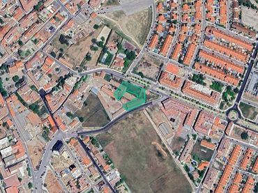 Rustikales Grundstück zum Verkauf in Av Príncipes de Asturias, s/n