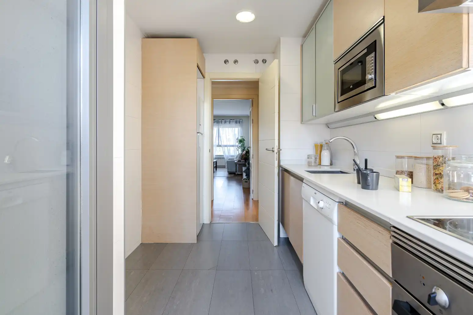 Cocina de Piso en venta en Madrid con Aire acondicionado, Calefacción y Jardín privado