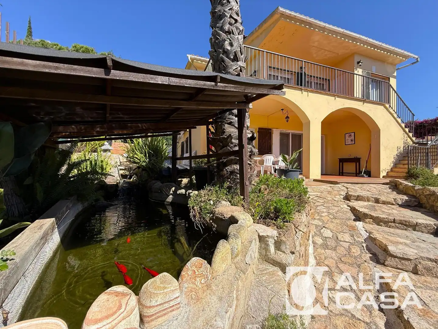 Exterior view of Houses for sale in Lloret de Mar  with Heating, Terrace and Storage room