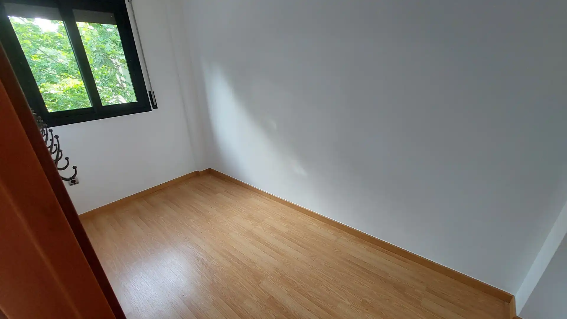Schlafzimmer von Einfamilien-Reihenhaus zur Miete in Vilafranca del Penedès mit Klimaanlage, Heizung und Privatgarten