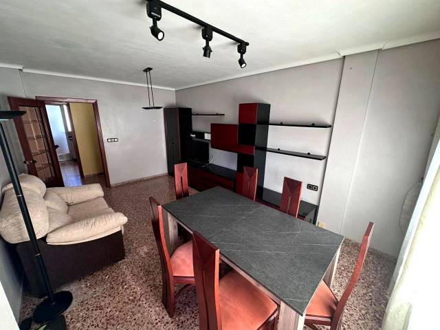 Piso en Alquiler en Centro