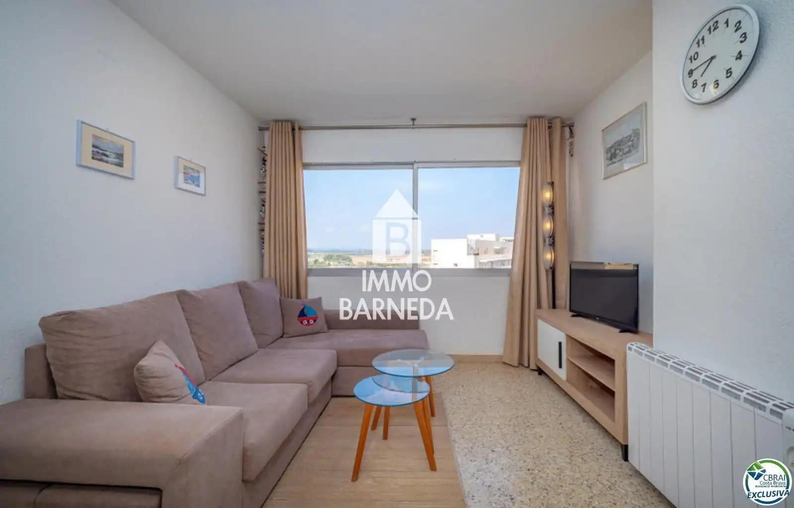 Außenansicht von Wohnung zum Verkauf in Empuriabrava mit Heizung