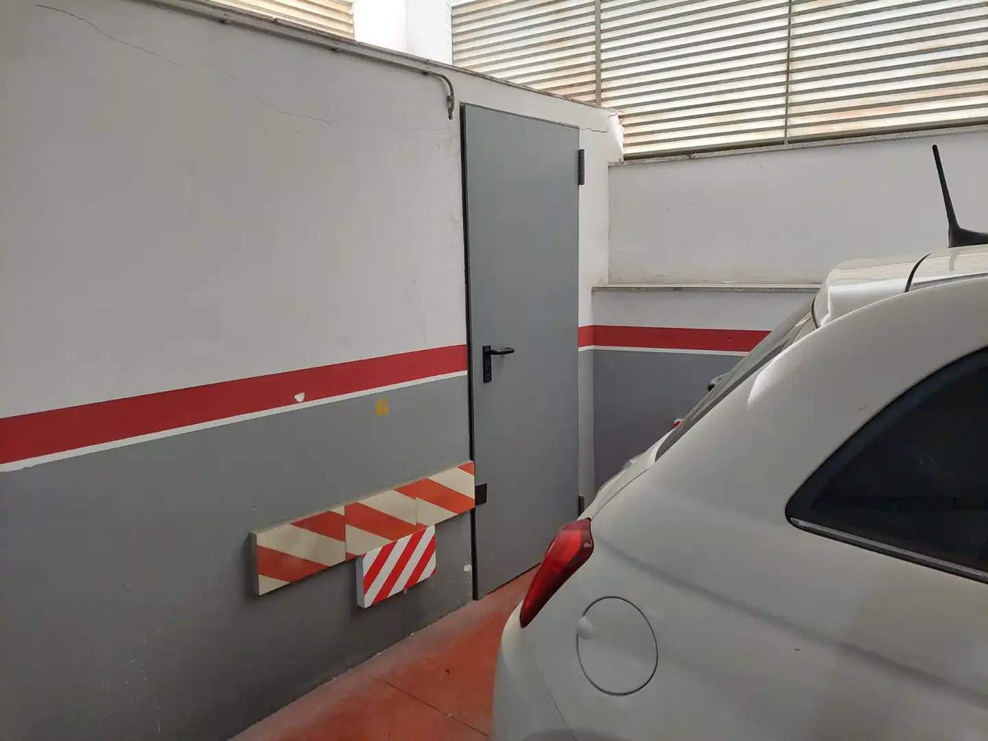 Parking de Piso en venta en Manresa con Aire acondicionado, Calefacción y Trastero
