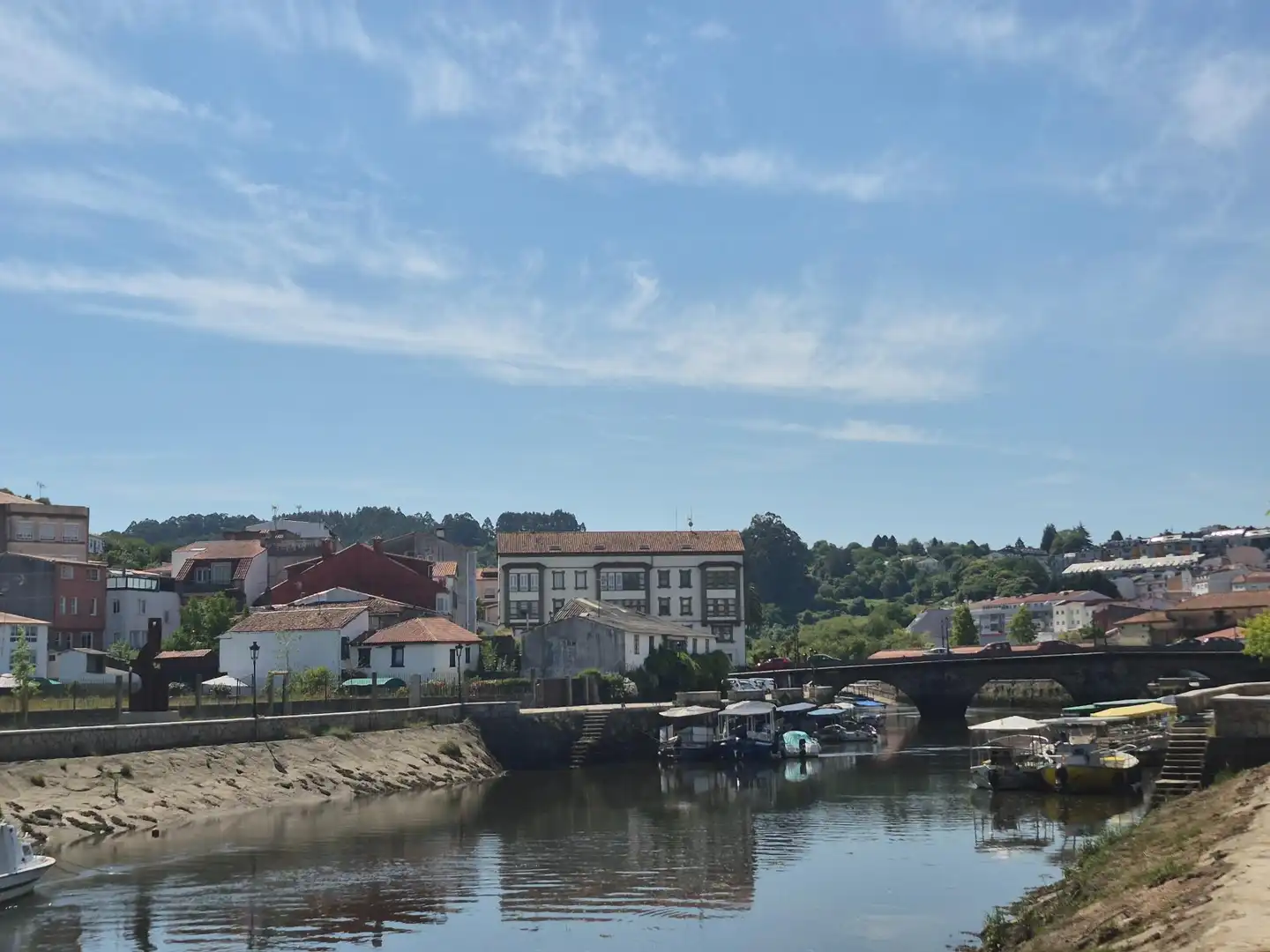Vista exterior de Casa adosada en venta en Betanzos