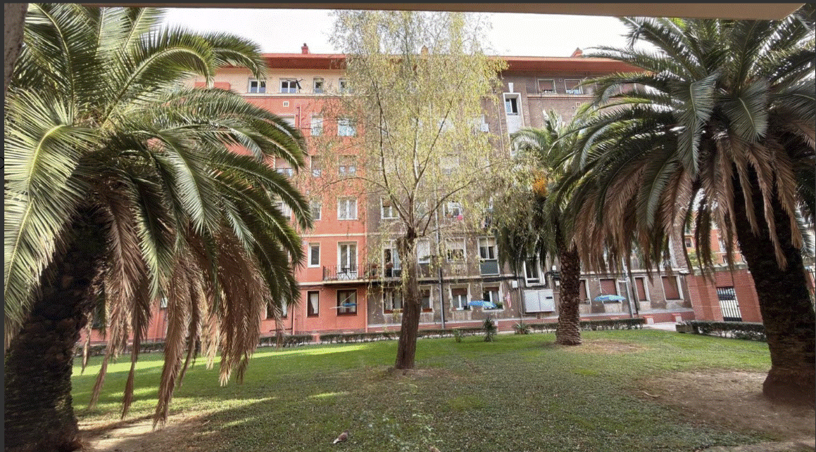 Exterior view of Flat for sale in Bilbao   with Heating and Furnished