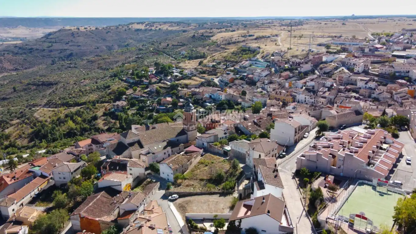 Vista exterior de Local de alquiler en Horche