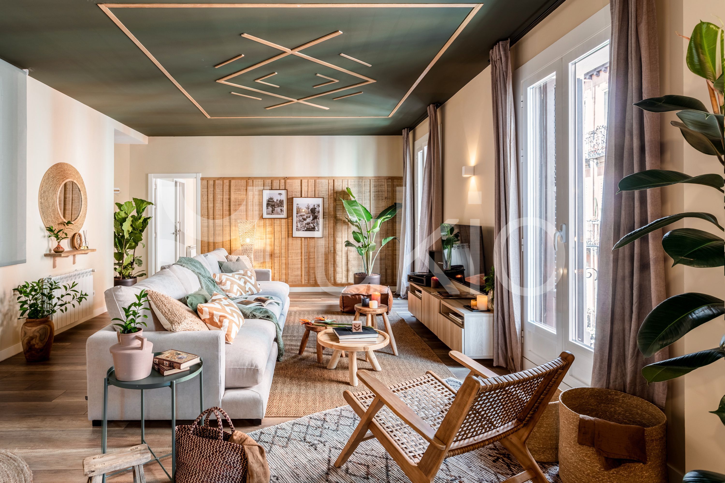 Living room of Apartment to rent in  Madrid Capital  with Air Conditioner, Heating and Parquet flooring