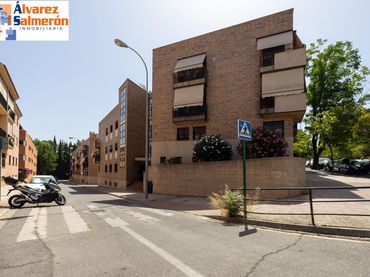 Pis amb ascensor en venda a Calle LAGUNA DE LA MOSCA