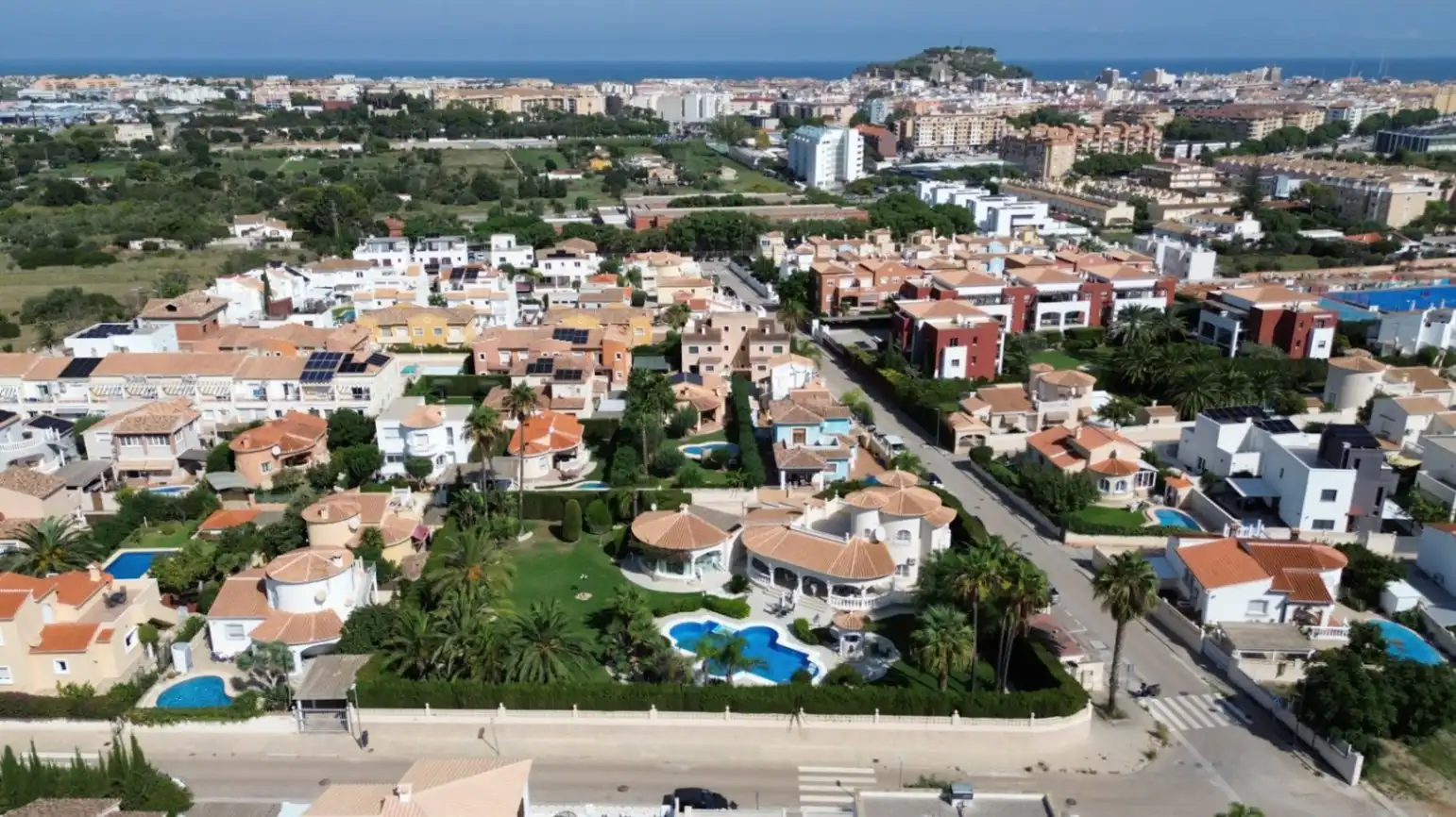 Exterior view of Houses for sale in Dénia  with Air Conditioner, Heating and Private garden