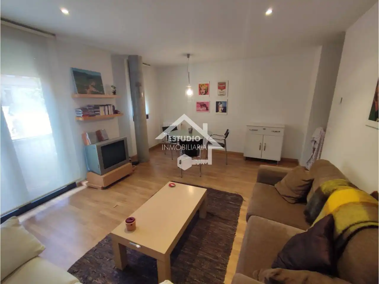 Sala d'estar de Pis en venda en Navarrete amb Calefacció i Moblat