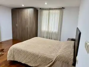 Habitación de Casa o chalet en venta en Arteixo con Calefacción, Parquet y Trastero