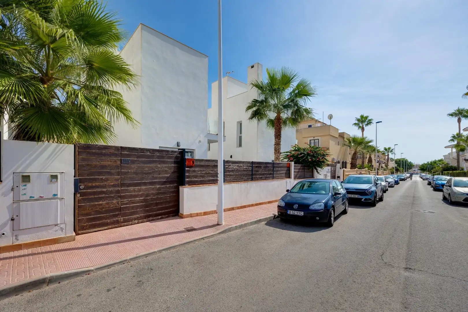 Vista exterior de Casa o chalet en venta en Torrevieja con Terraza