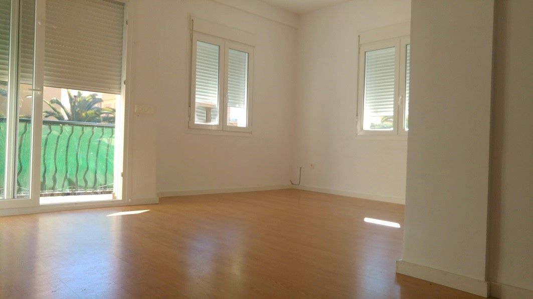 Pis de lloguer a Alameda de Colón, Ensanche Centro - Puerto