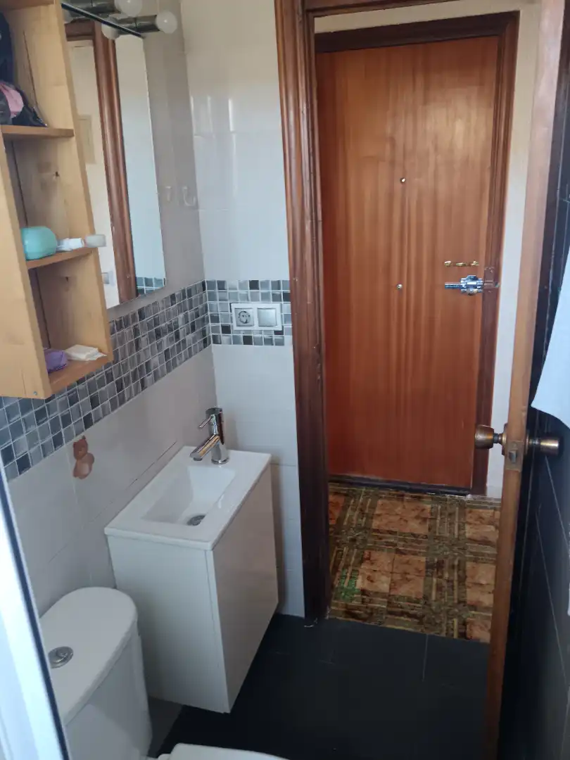 Badezimmer von Wohnung zum Verkauf in Castellón de la Plana / Castelló de la Plana mit Klimaanlage, Heizung und Möbliert