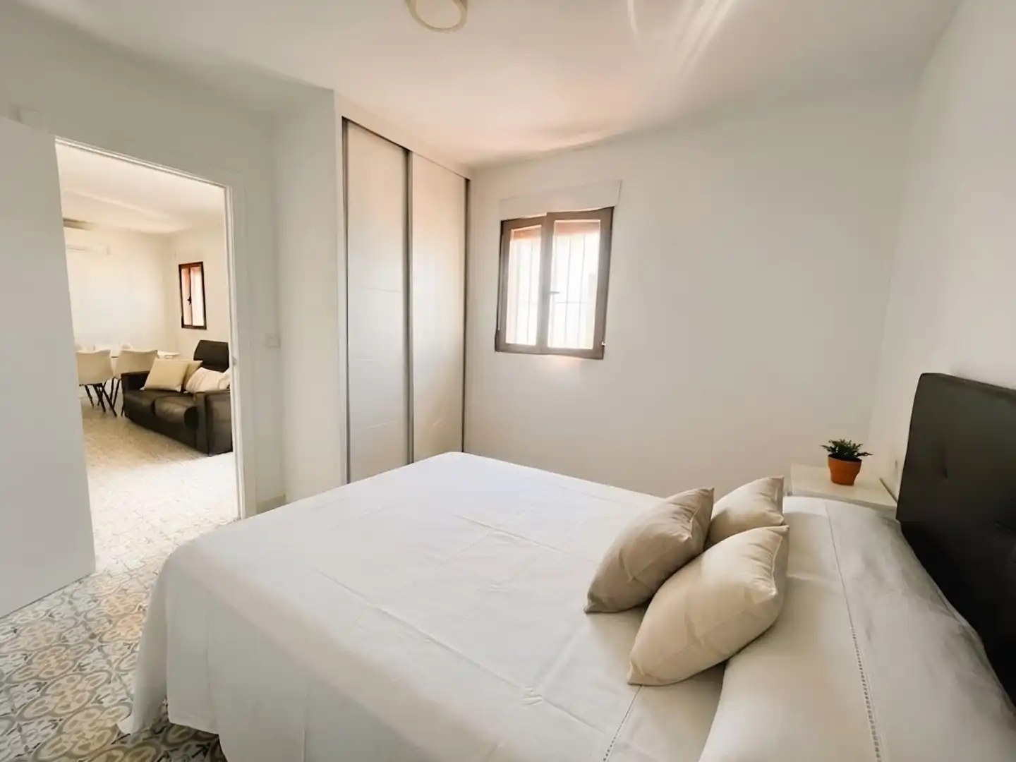 Dormitori de Apartament de lloguer en Altea amb Aire condicionat, Calefacció i Balcó