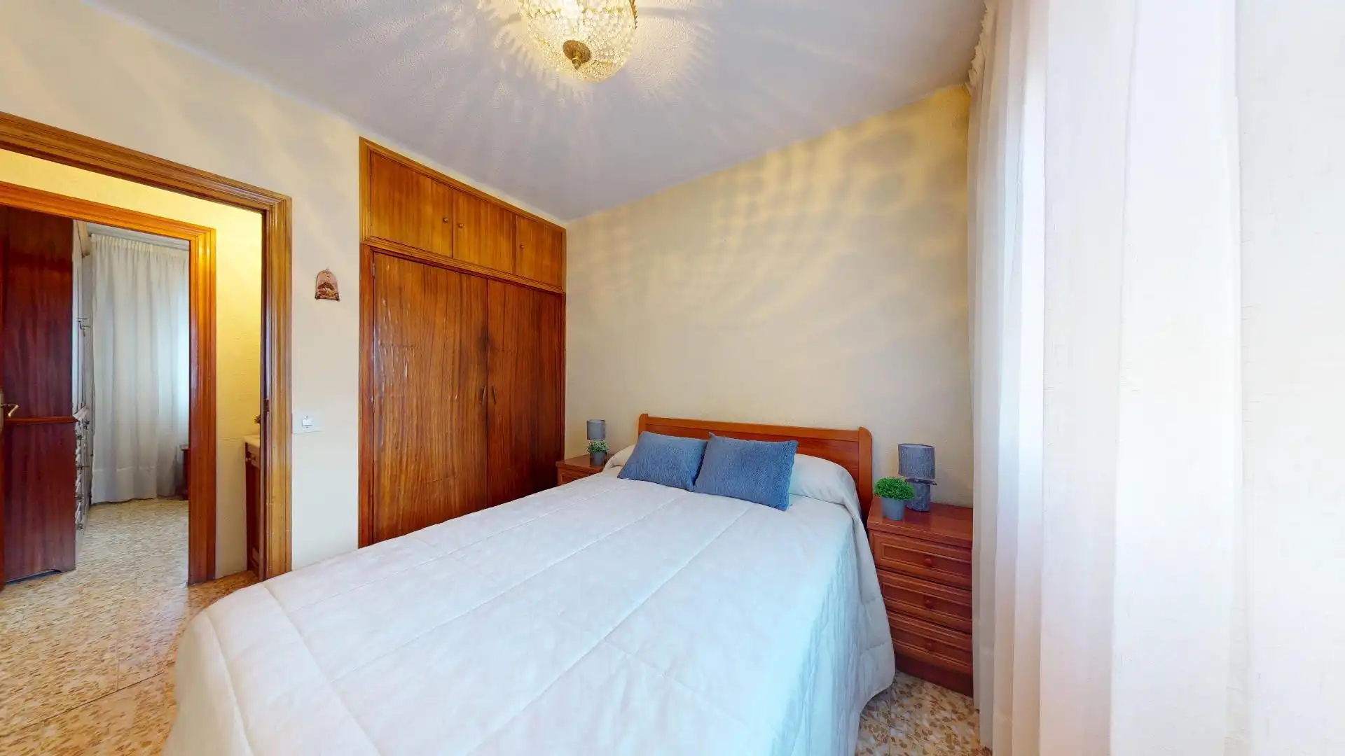 Habitación de Planta baja en venta en Hortaleza