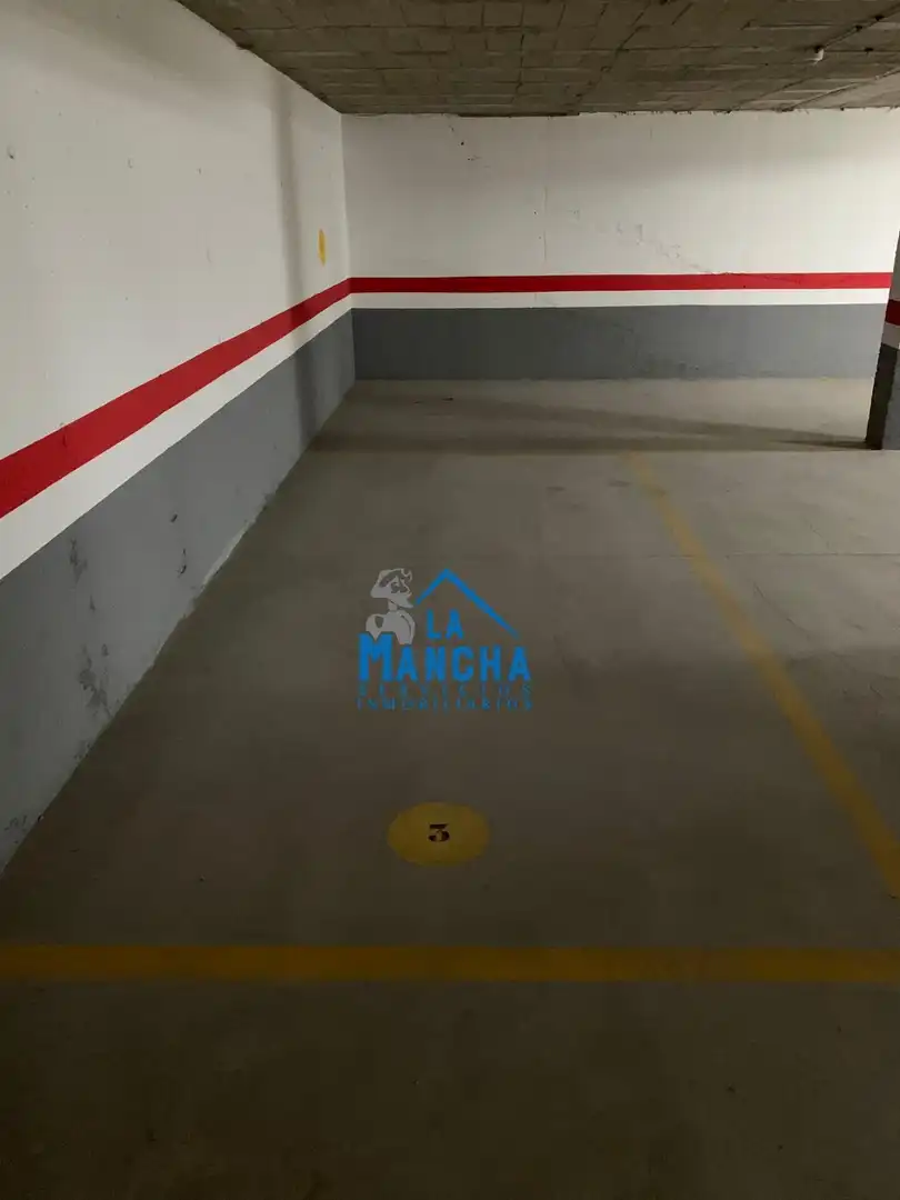 Parking de Garaje en venta en Chinchilla de Monte-Aragón