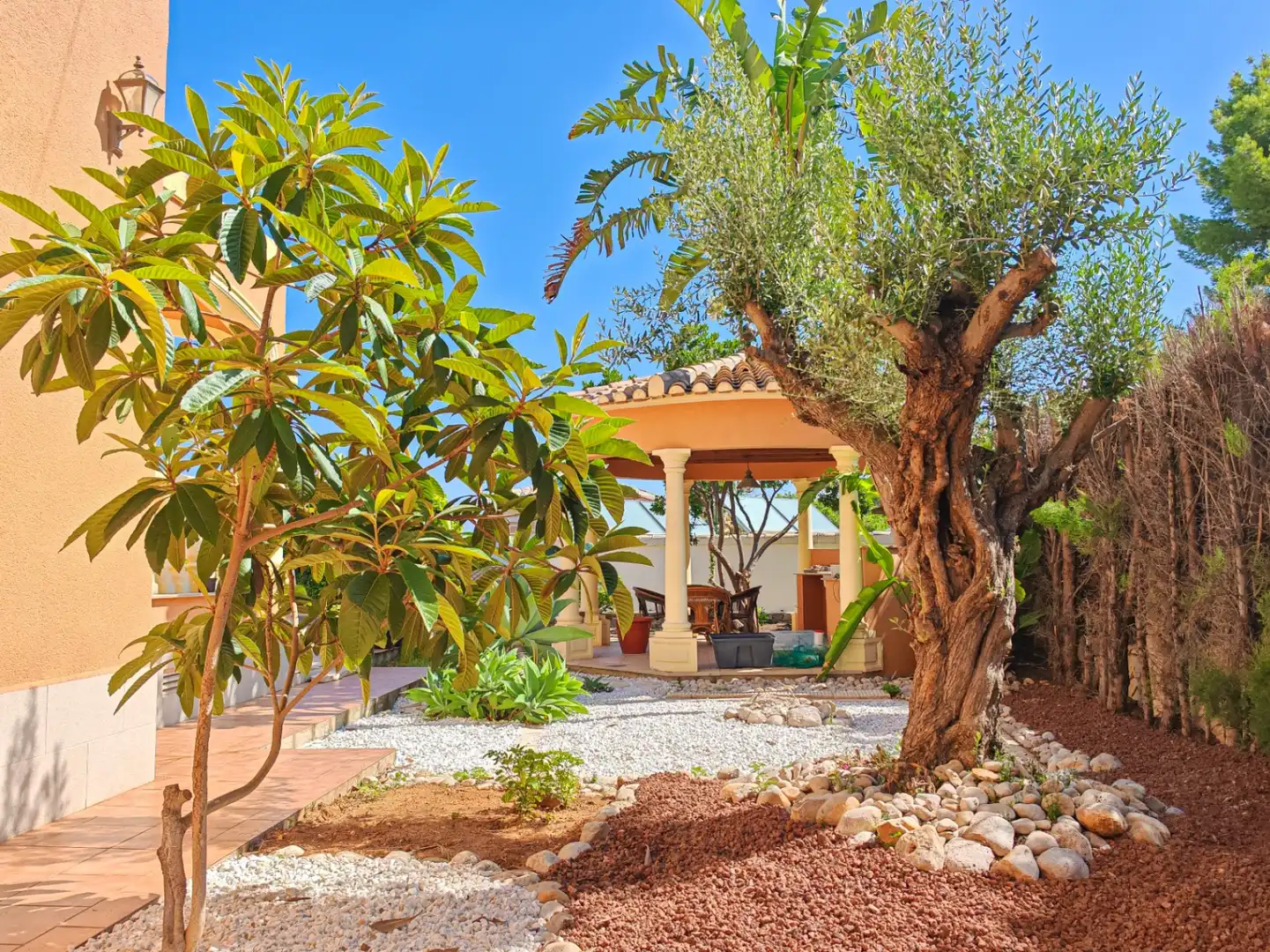 Villa con giardino in vendita a Carrer de l'Alzina, imagen 17
