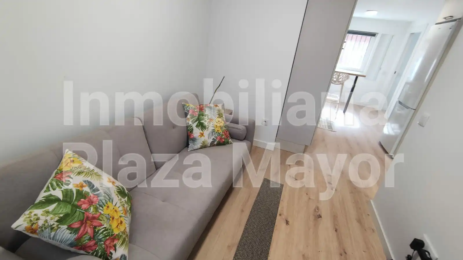 Sala de estar de Piso en venta en Salamanca con Calefacción, Horno y Lavadora