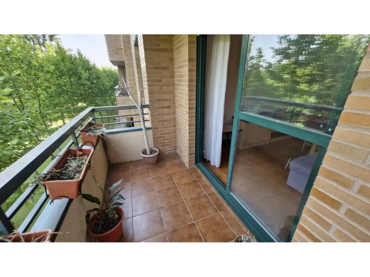 Terrassa de Pis en venda en  Logroño amb Calefacció, Parquet i Terrassa