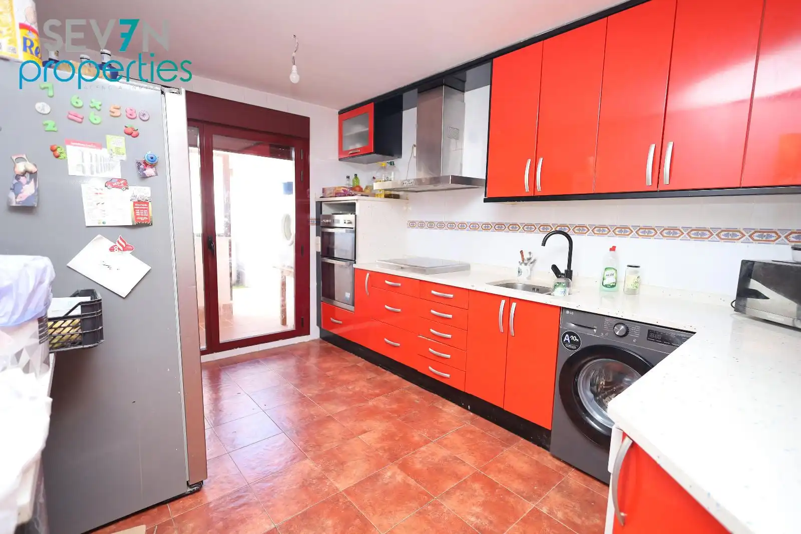 Cocina de Casa adosada en venta en Yuncos con Calefacción, Jardín privado y Parquet