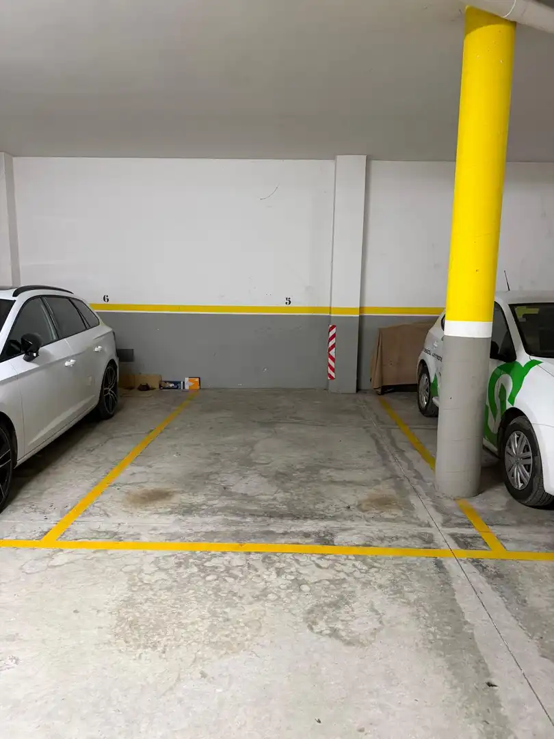 Aparcament en venda a Òdena